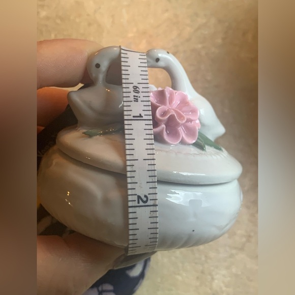 Round Porcelain Trinket Box w/ Swans & Flowers on Lid - Picture 7 of 10